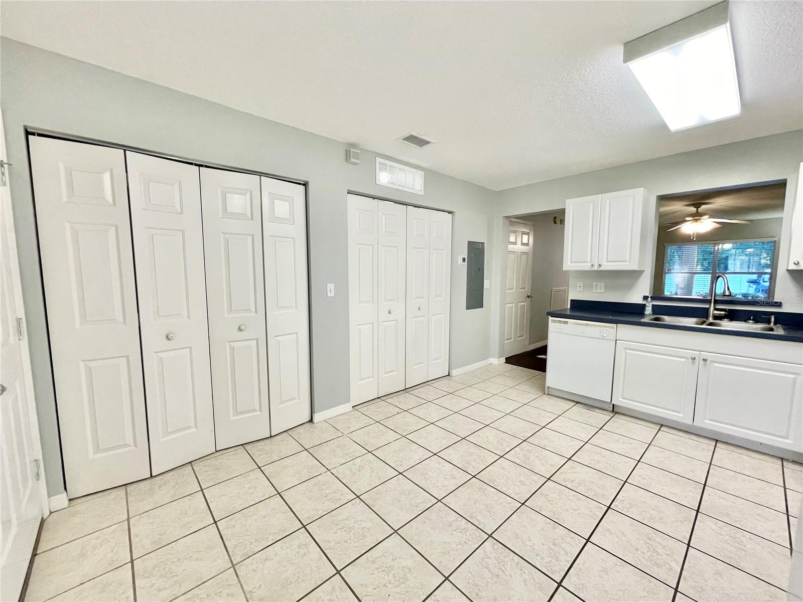 Image 6 of 28 For 2348 42nd Drive 151