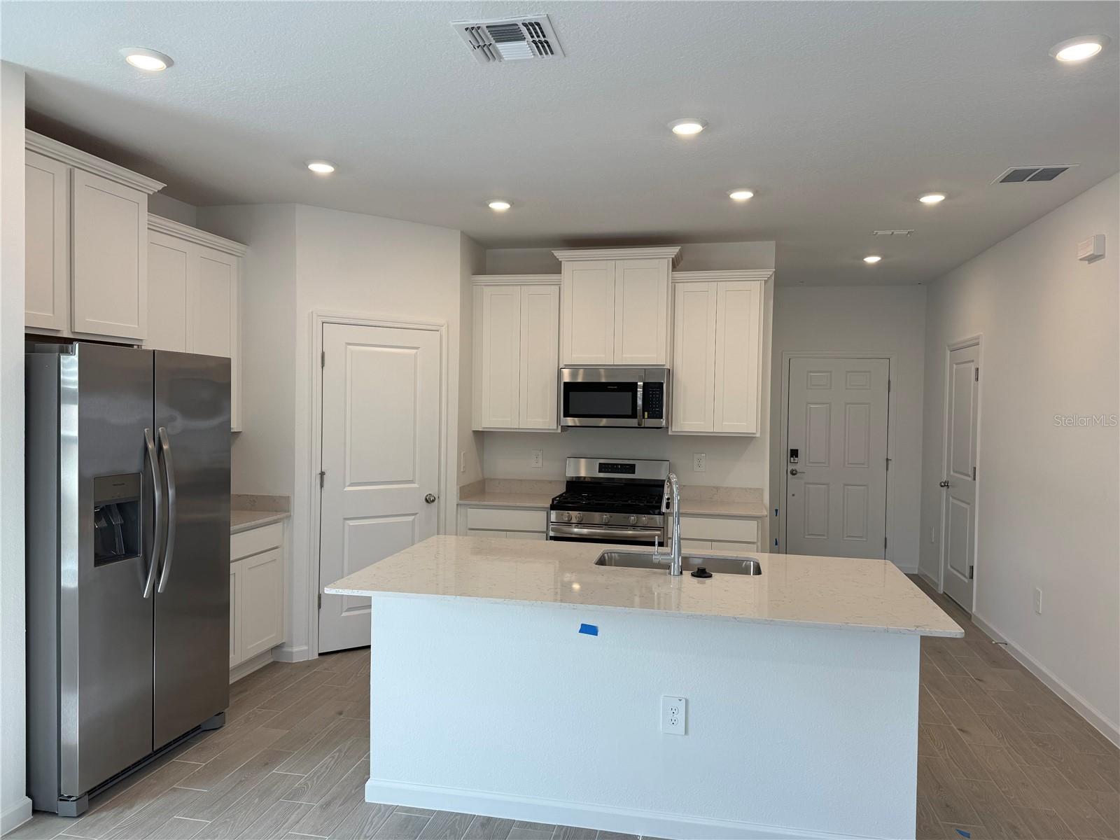 Image 3 of 12 For 12529 139th Court