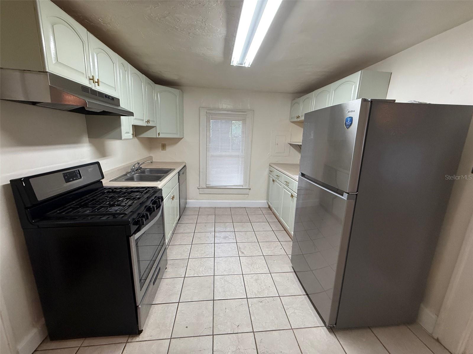 Image 10 of 20 For 510 15th Avenue