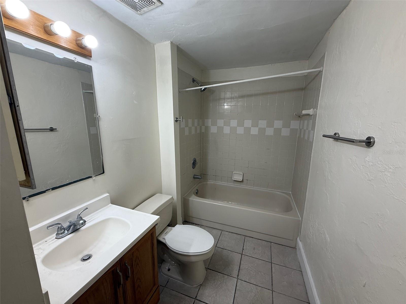Image 12 of 20 For 510 15th Avenue