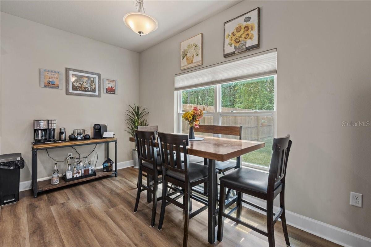 Image 17 of 53 For 9990 114th Street