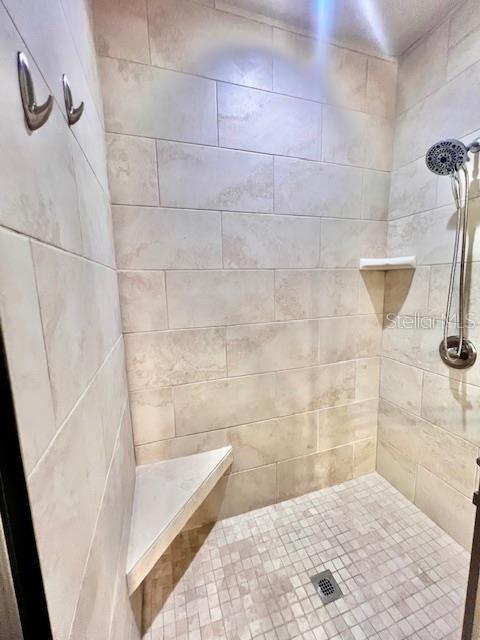 Image 21 of 53 For 9990 114th Street