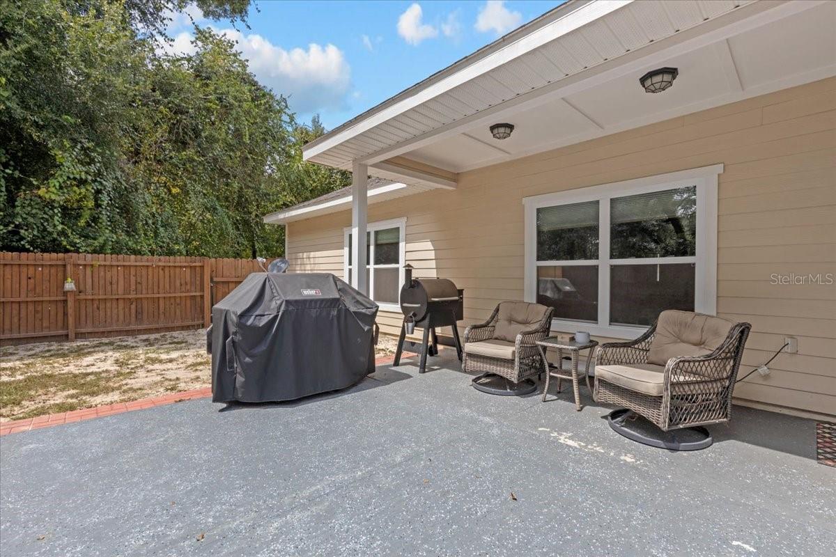 Image 30 of 53 For 9990 114th Street
