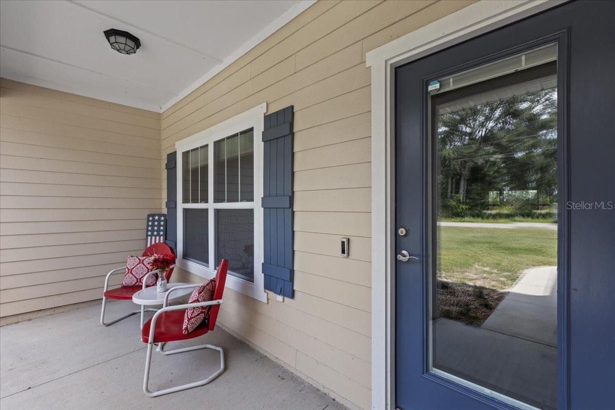 Image 7 of 53 For 9990 114th Street