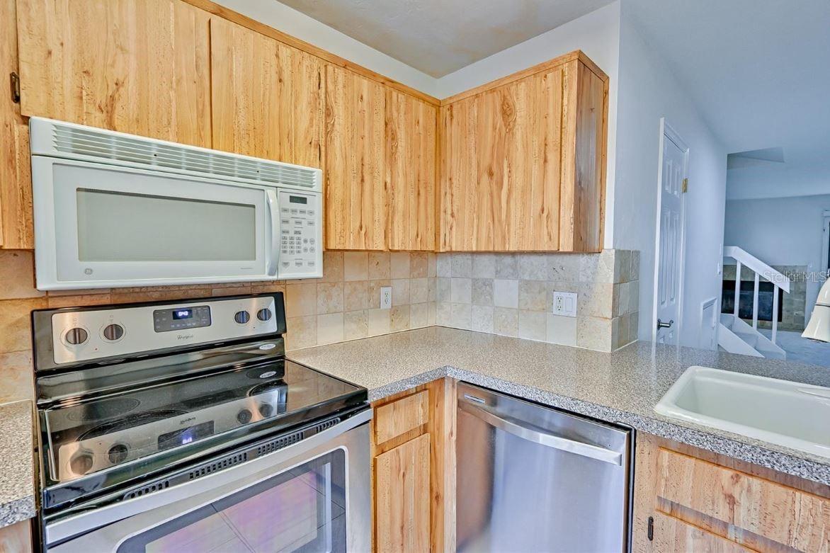 Image 9 of 24 For 6137 8th Lane 6137