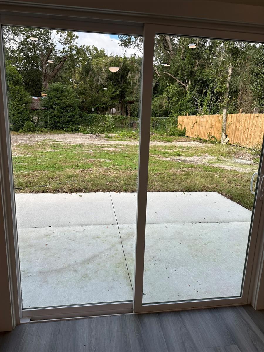 Image 12 of 14 For 2014 University Avenue