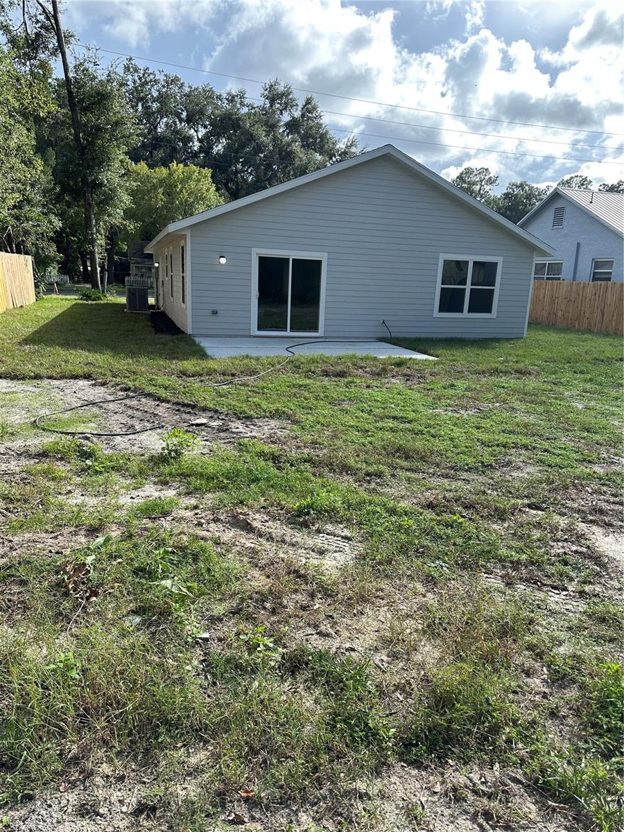 Image 13 of 14 For 2014 University Avenue