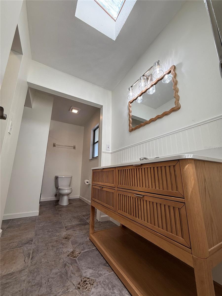 Image 20 of 49 For 207 Warbler Road