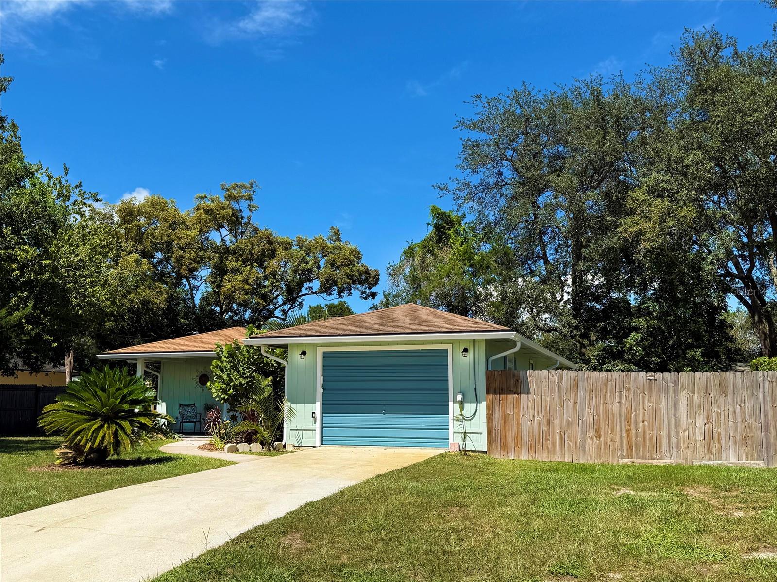 Image 38 of 49 For 207 Warbler Road