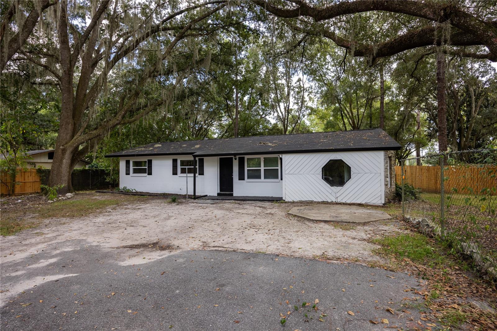 Image 2 of 37 For 14637 145th Avenue