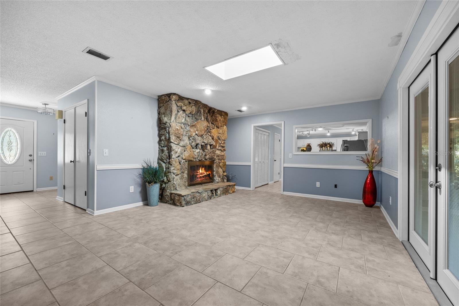 Image 13 of 33 For 162 Palmetto Boulevard