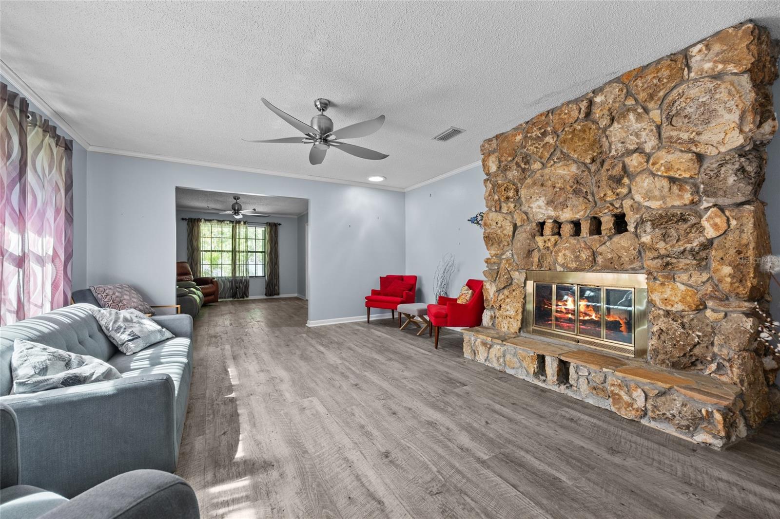 Image 4 of 33 For 162 Palmetto Boulevard
