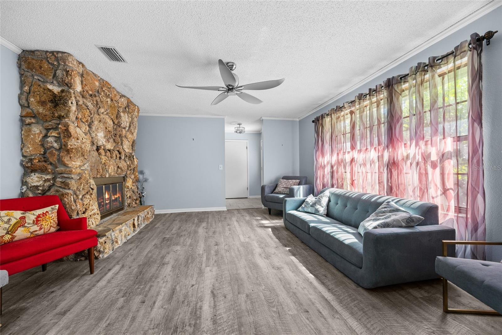 Image 5 of 33 For 162 Palmetto Boulevard