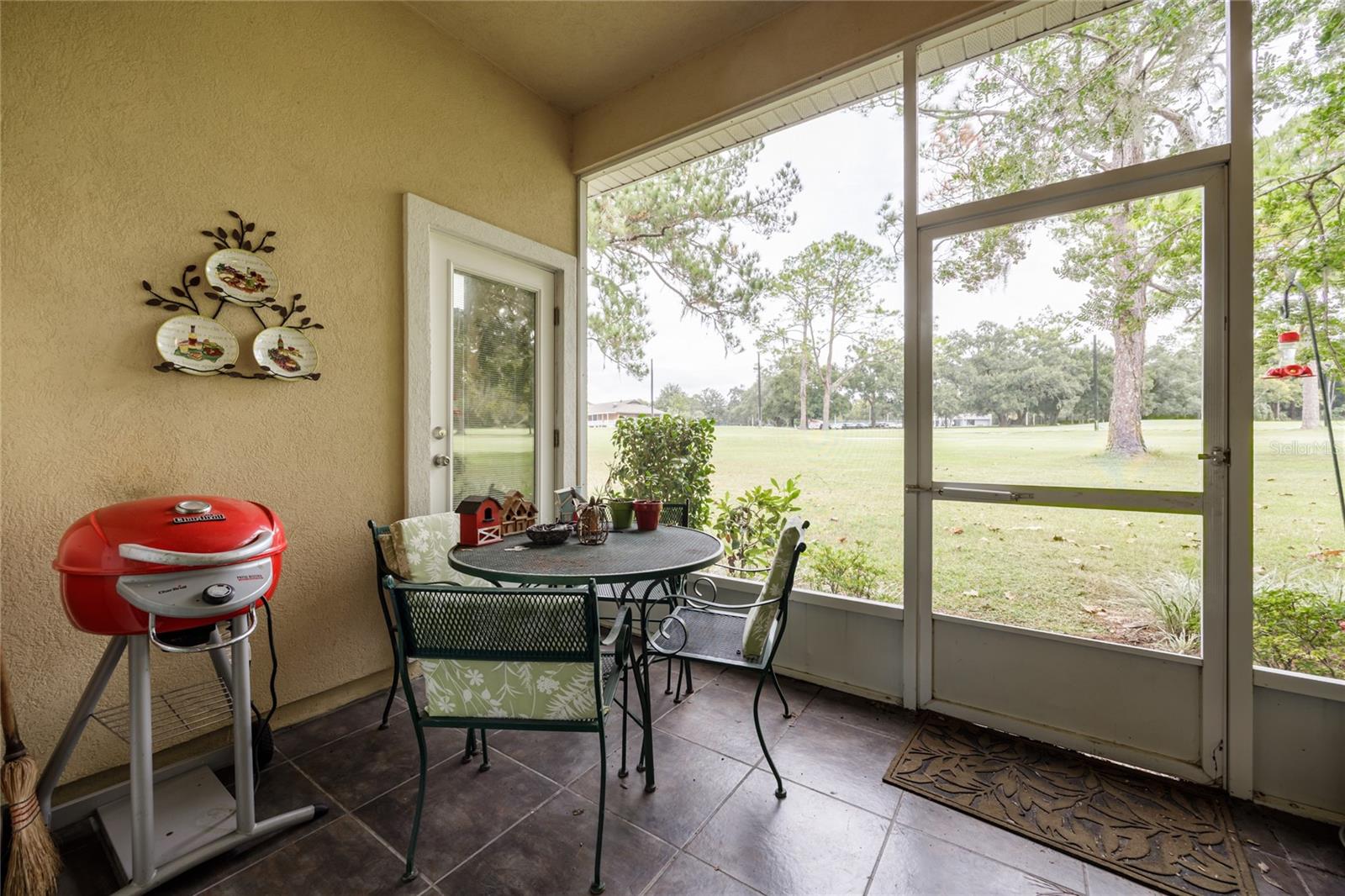 Image 41 of 48 For 6490 109th Place
