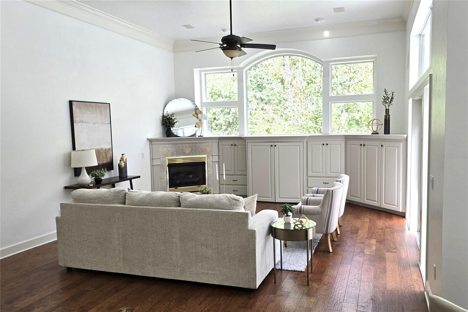 Image 12 of 46 For 3727 92 Drive