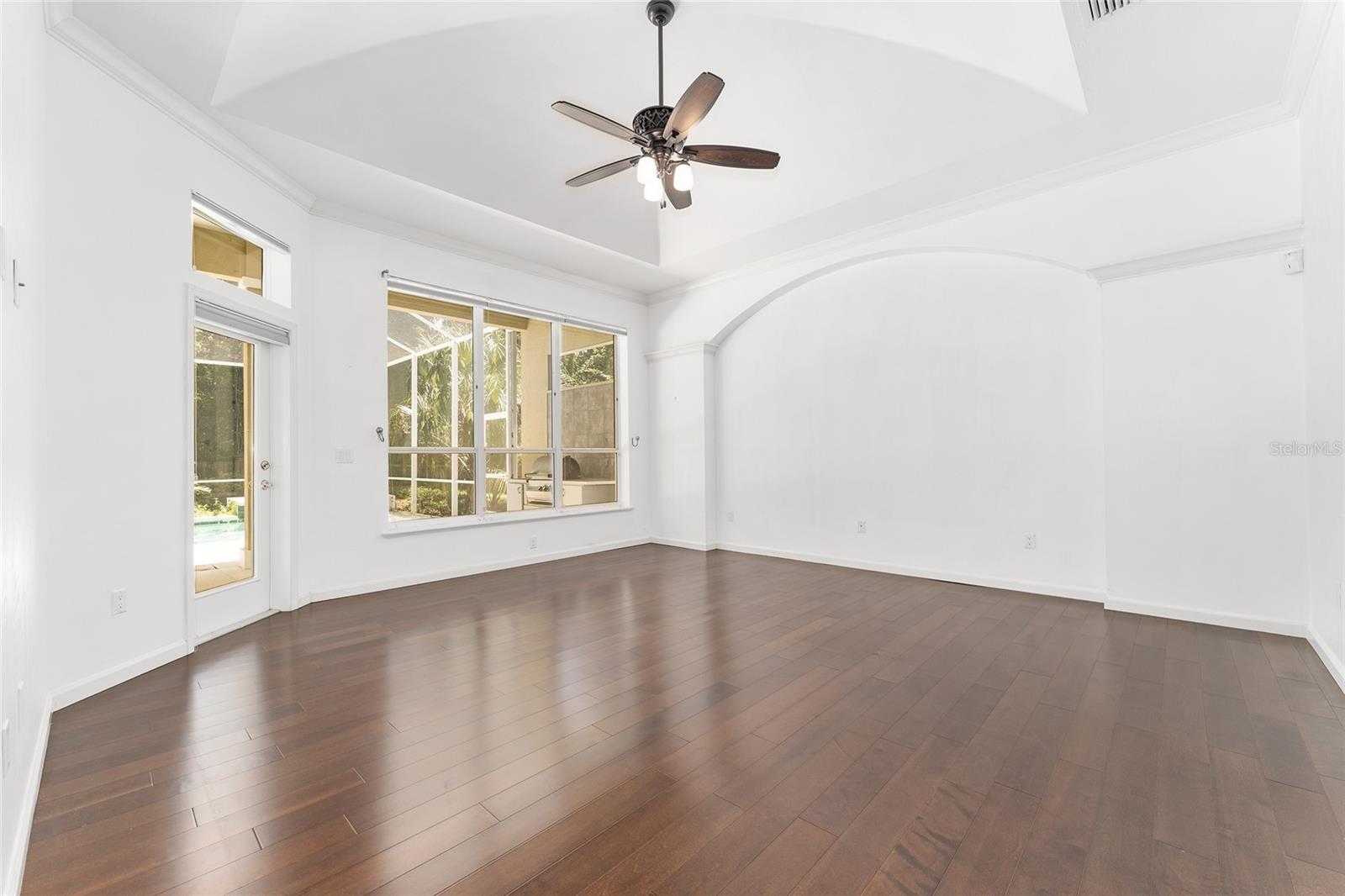 Image 20 of 46 For 3727 92 Drive