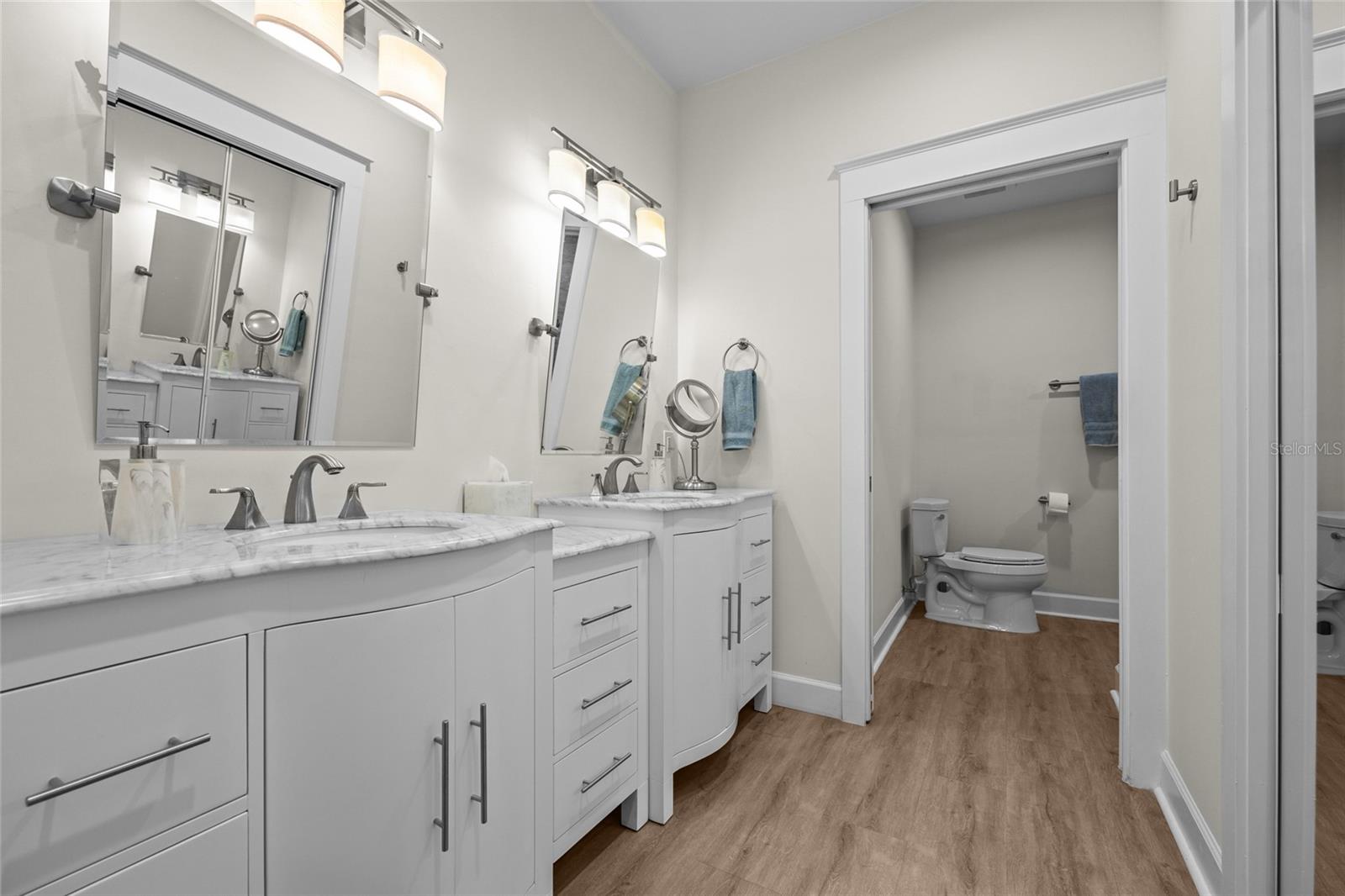 Image 19 of 30 For 127 3rd Street N-a