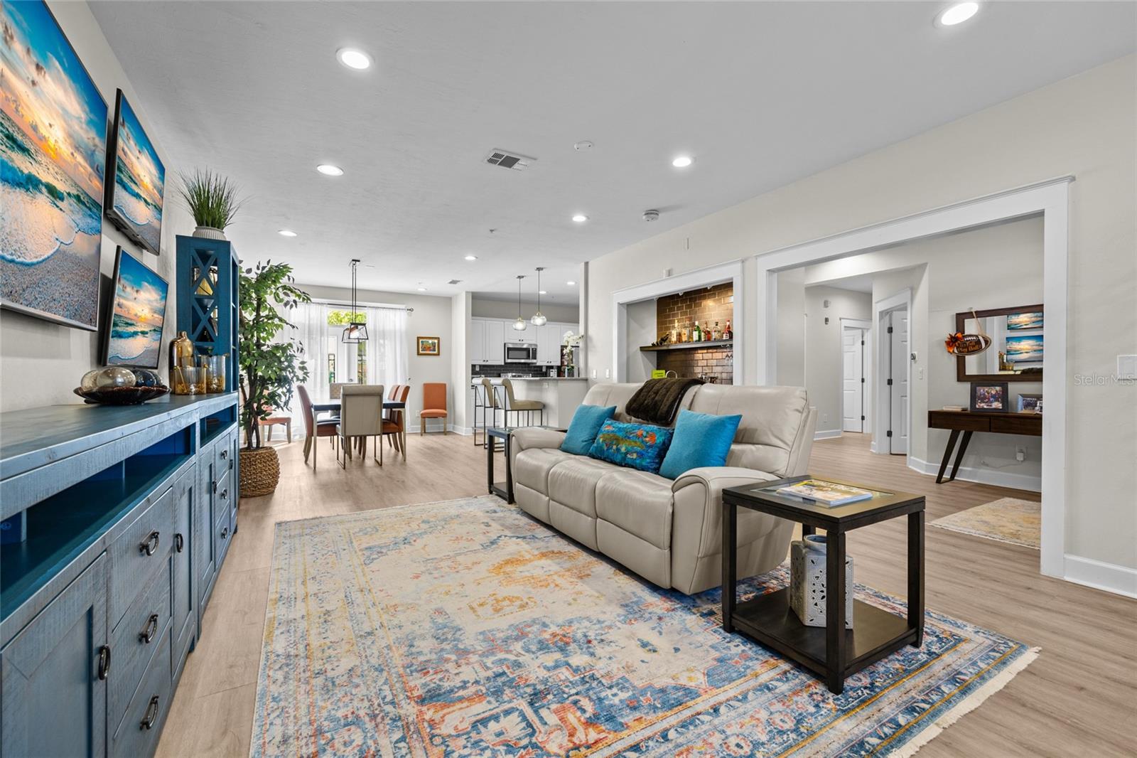 Image 4 of 30 For 127 3rd Street N-a