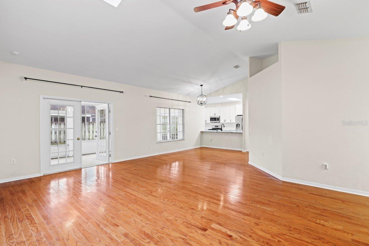 Image 3 of 32 For 4437 36th Street