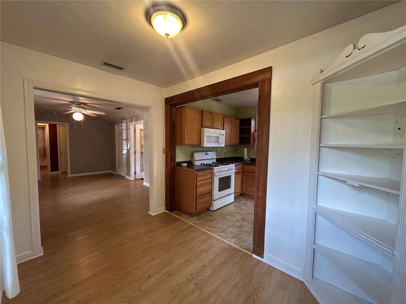 Image 10 of 24 For 902 24th Avenue