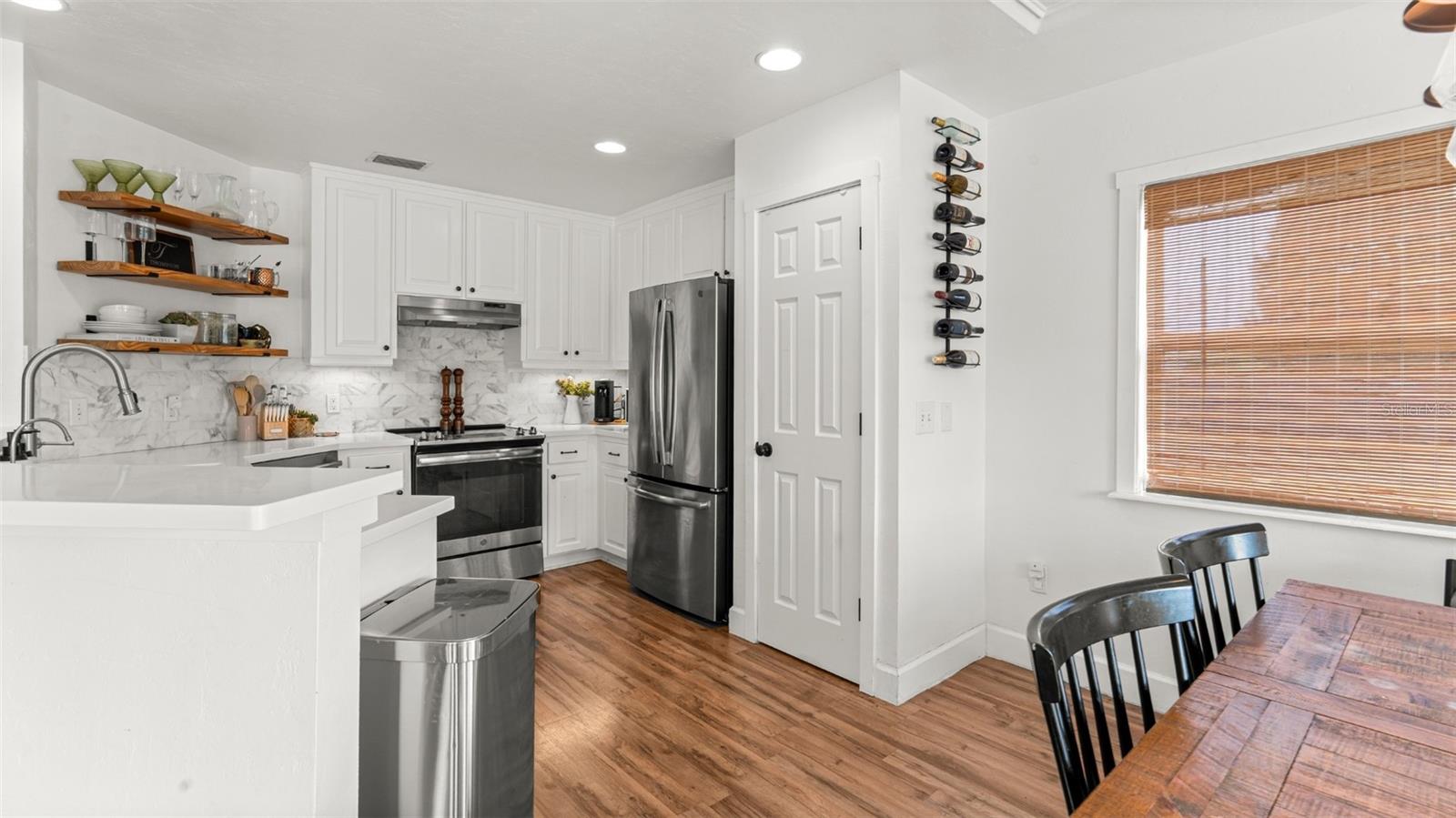 Image 6 of 21 For 10016 100th Drive