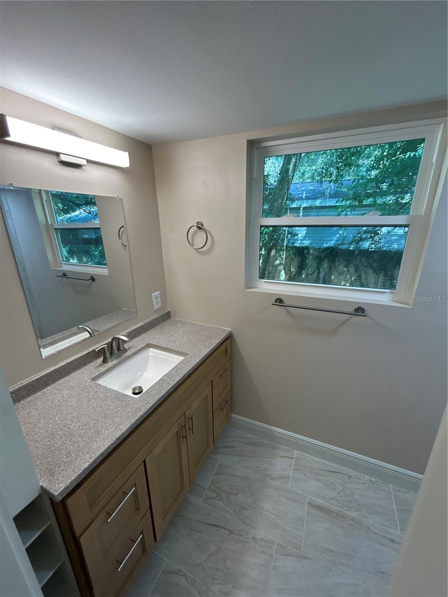Image 4 of 14 For 14321 144th Place