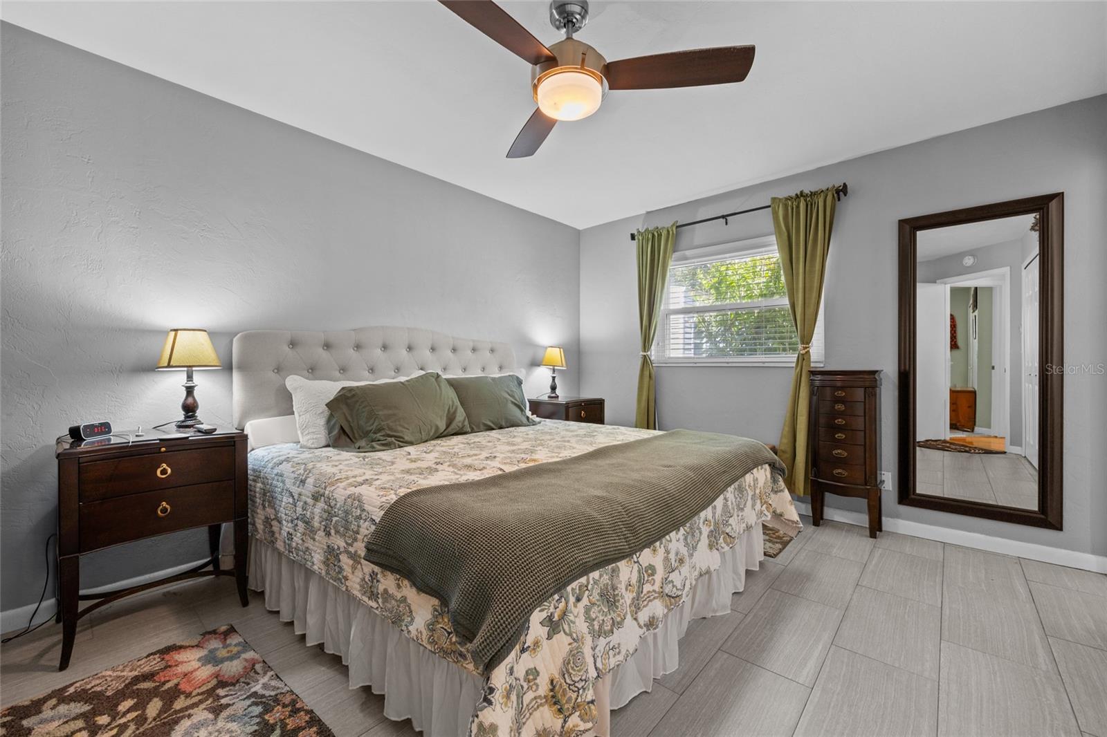 Image 11 of 25 For 7604 56th Avenue