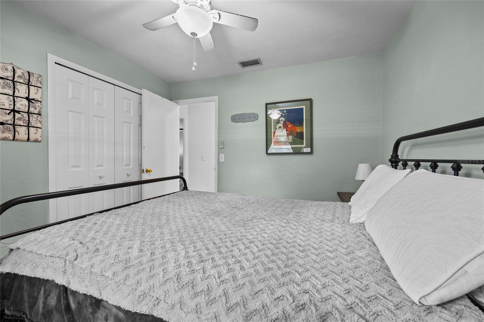 Image 17 of 25 For 7604 56th Avenue
