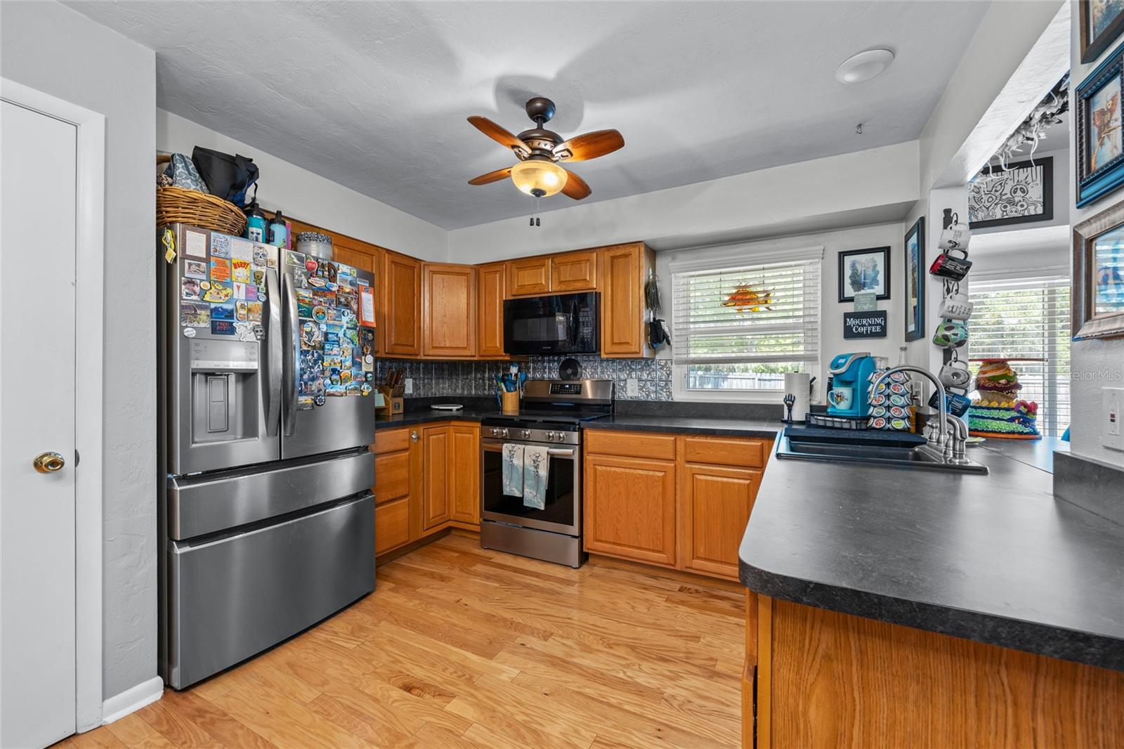 Image 8 of 25 For 7604 56th Avenue