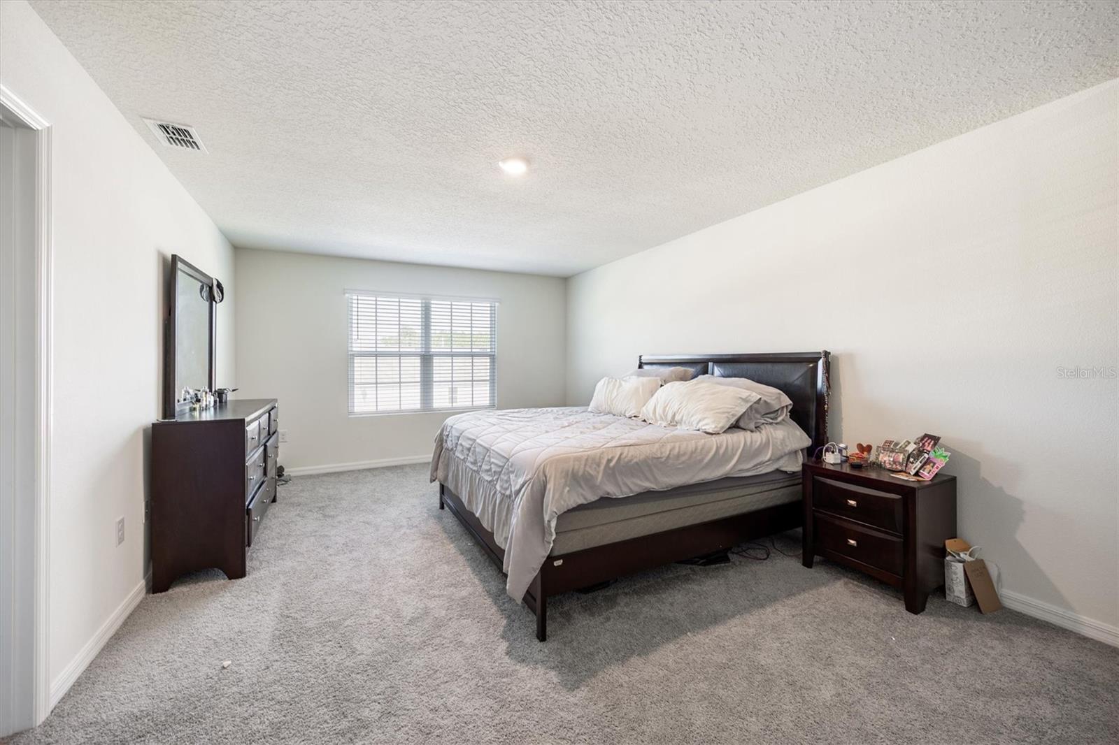 Image 18 of 36 For 1665 248 Street