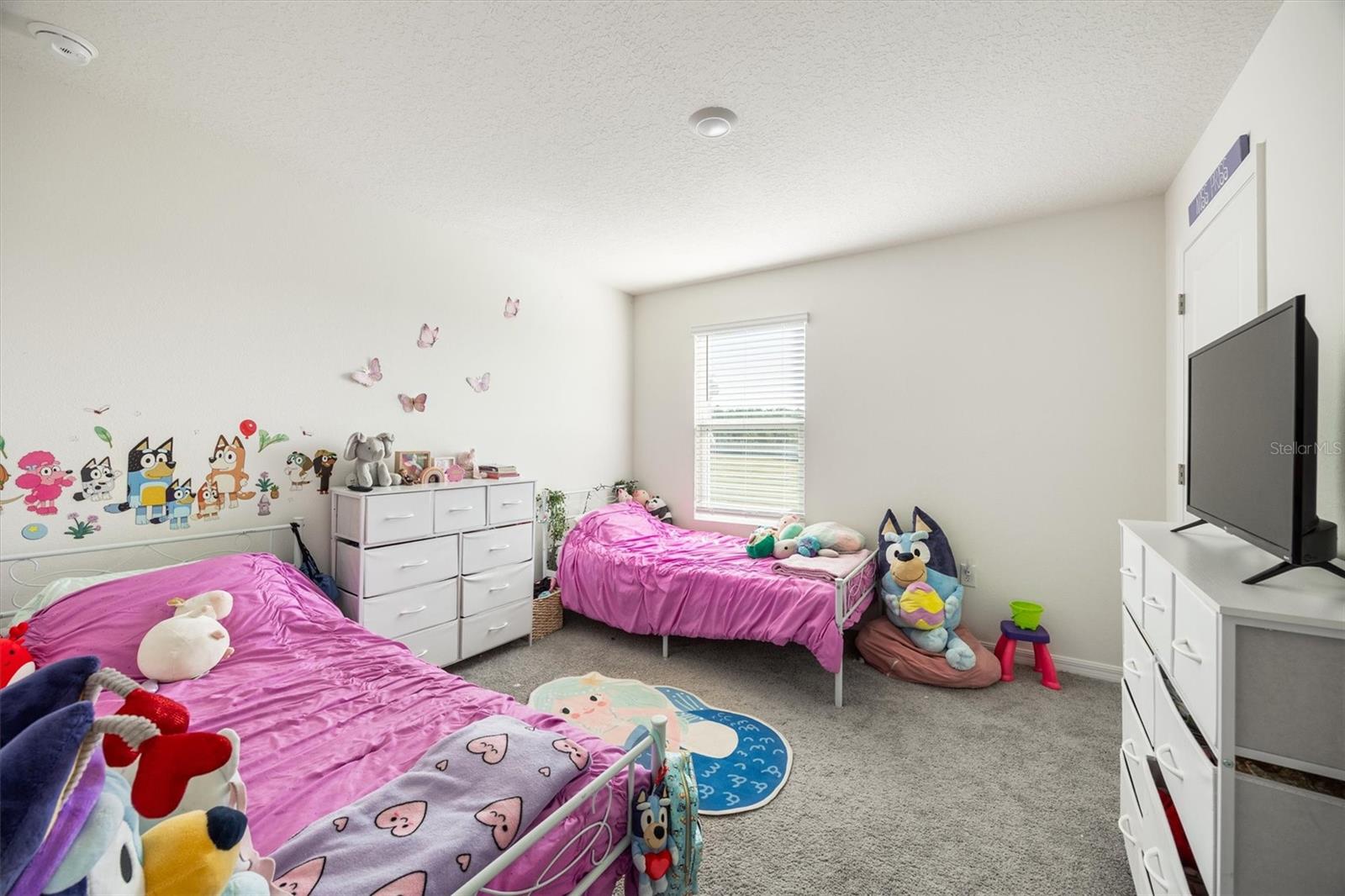 Image 21 of 36 For 1665 248 Street
