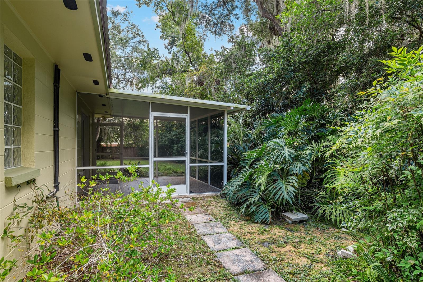 Image 59 of 83 For 7515 36th Avenue