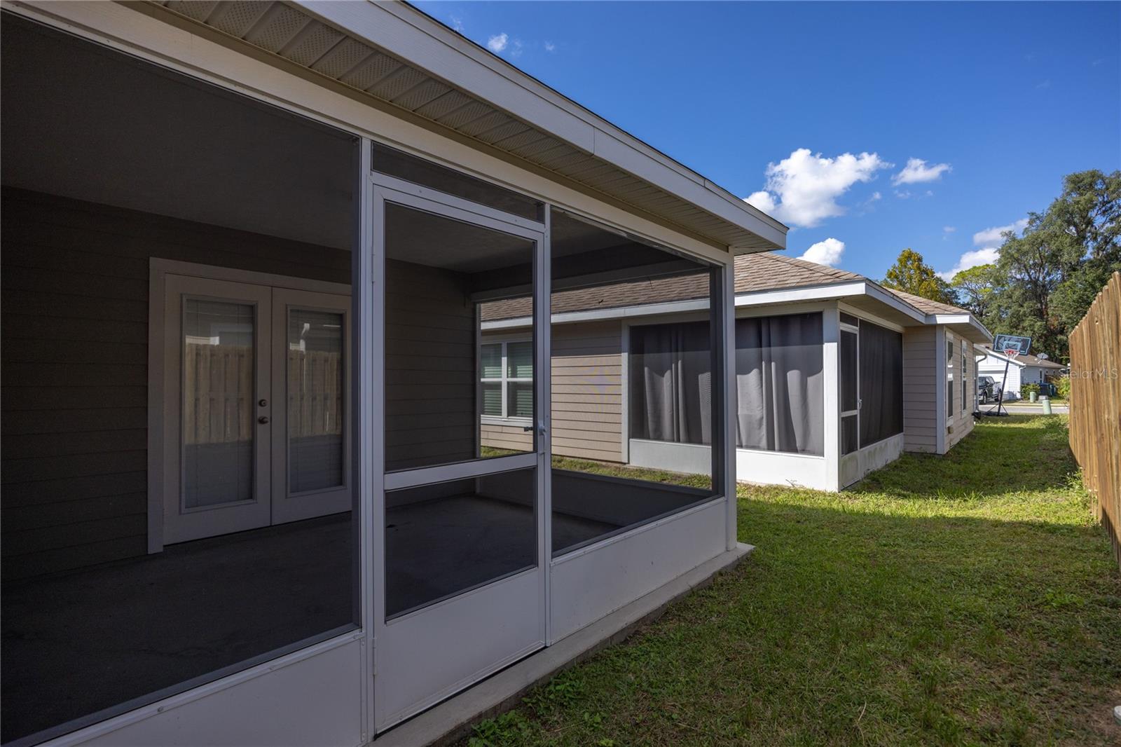 Image 17 of 35 For 461 251st Drive