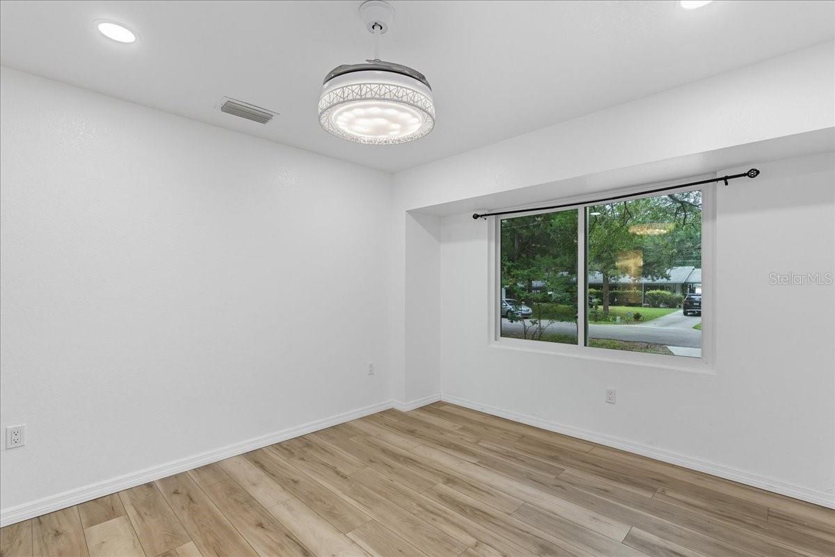 Image 24 of 53 For 4302 21st Drive