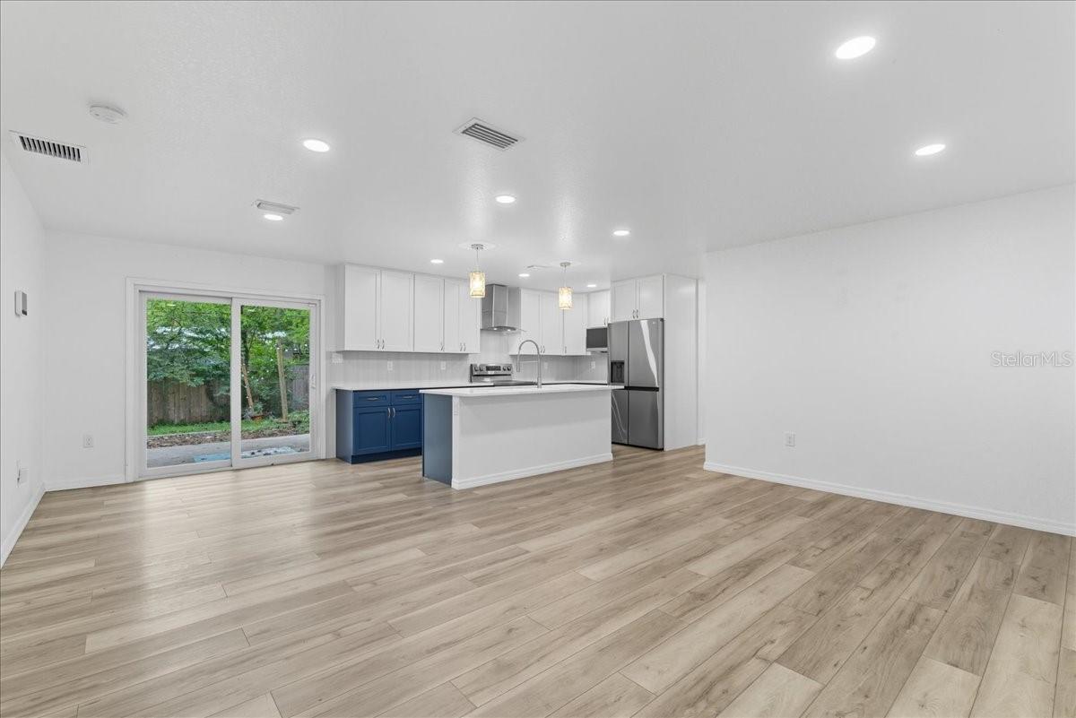 Image 4 of 53 For 4302 21st Drive
