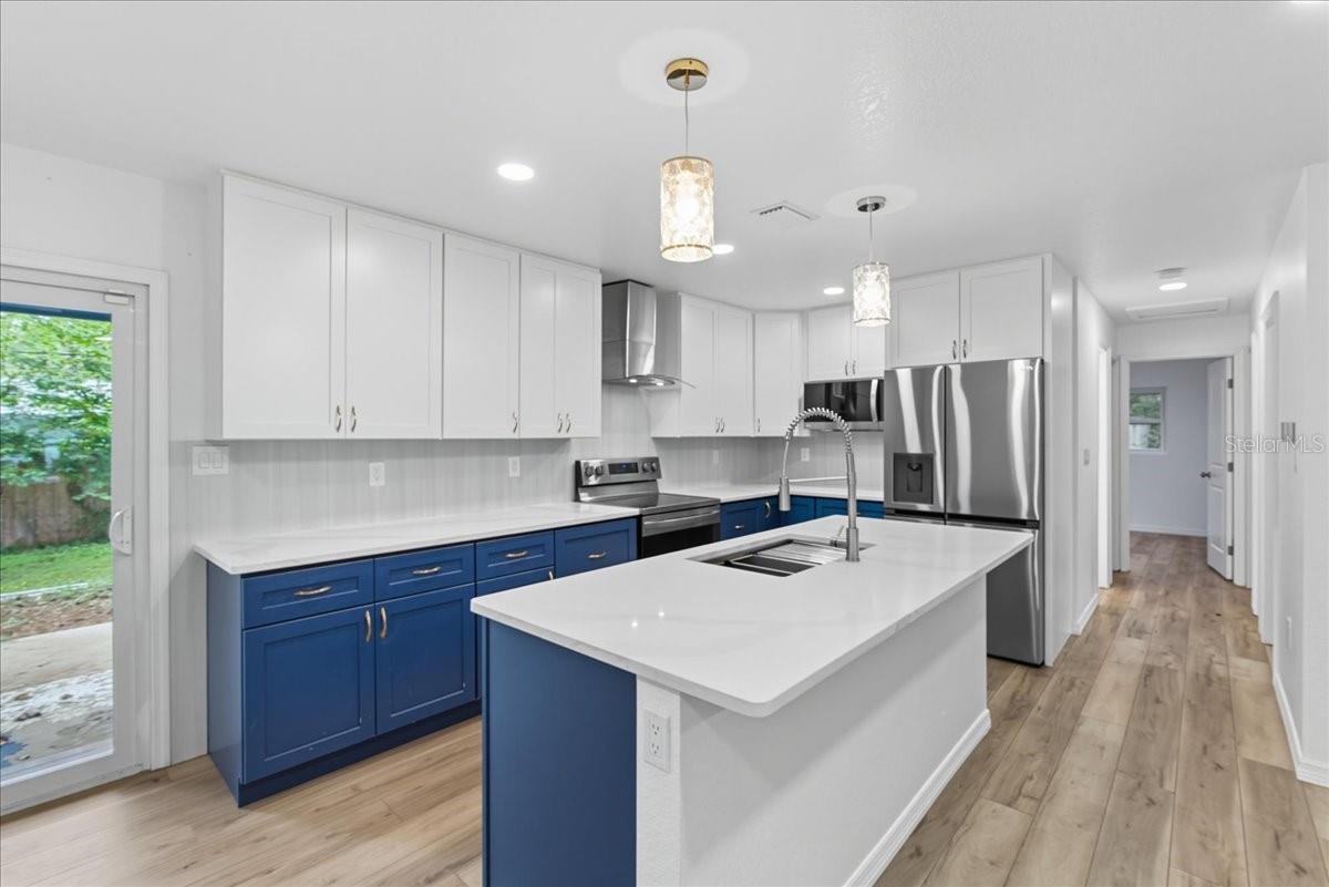 Image 9 of 53 For 4302 21st Drive