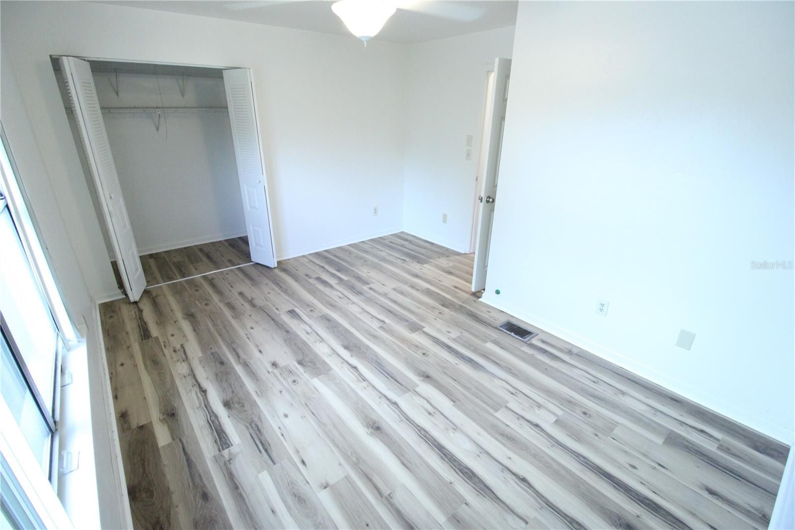 Image 11 of 11 For 3933 26th Drive D