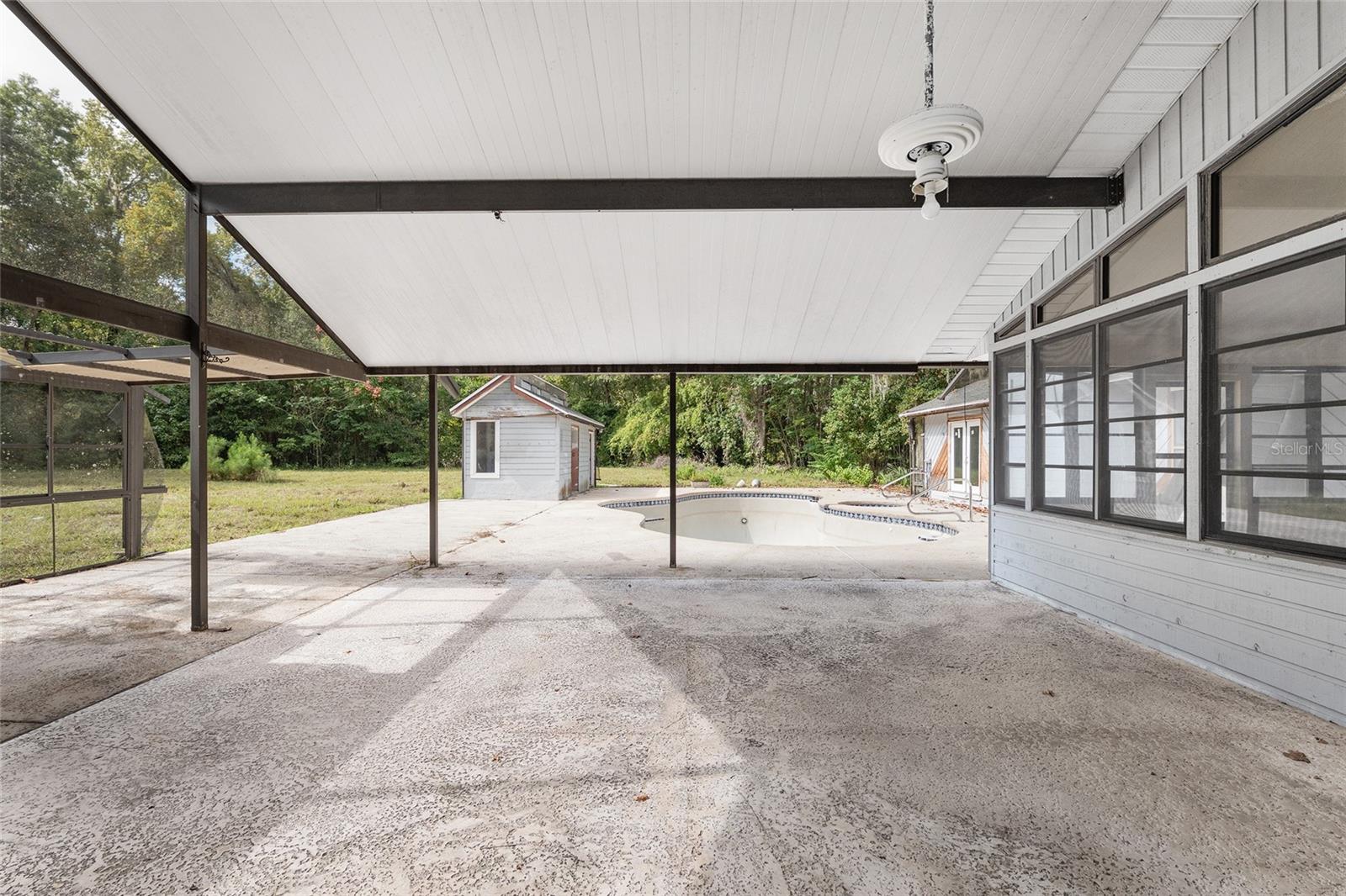 Image 32 of 48 For 11205 Newberry Road