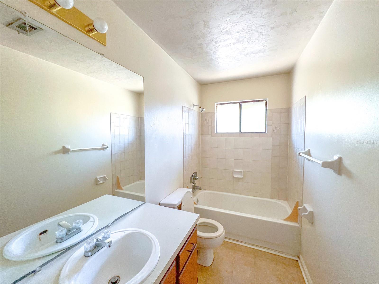 Image 6 of 7 For 2300 43rd Street K3