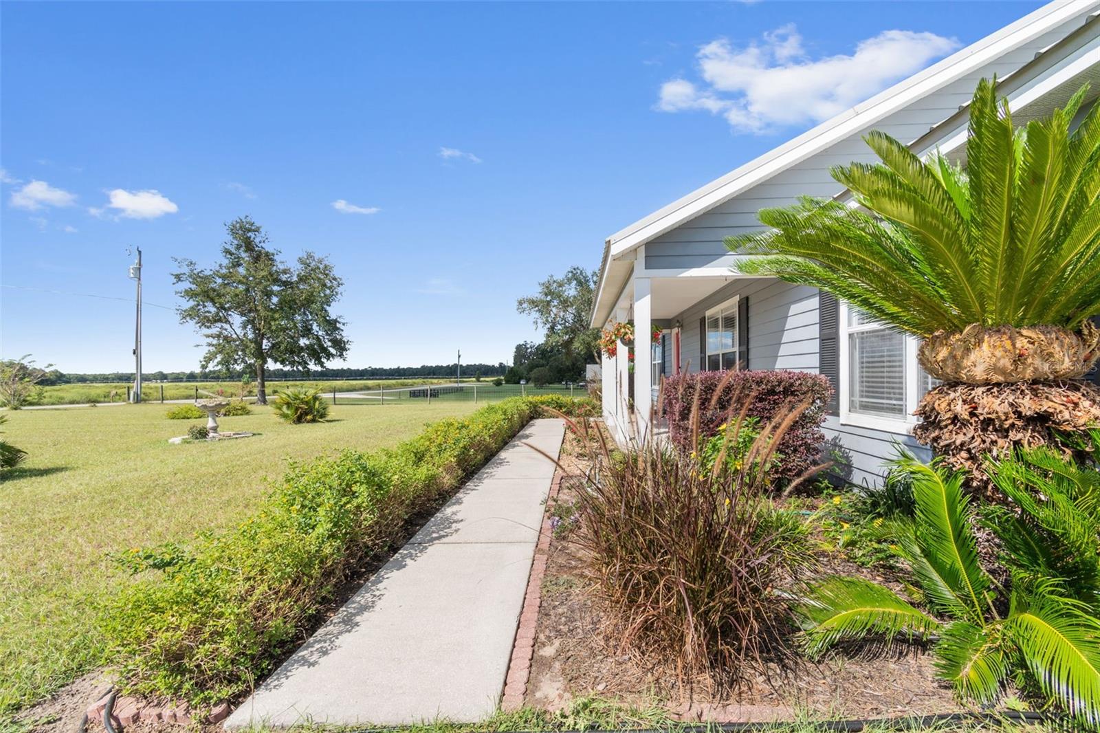 Image 4 of 26 For 7251 160th Street