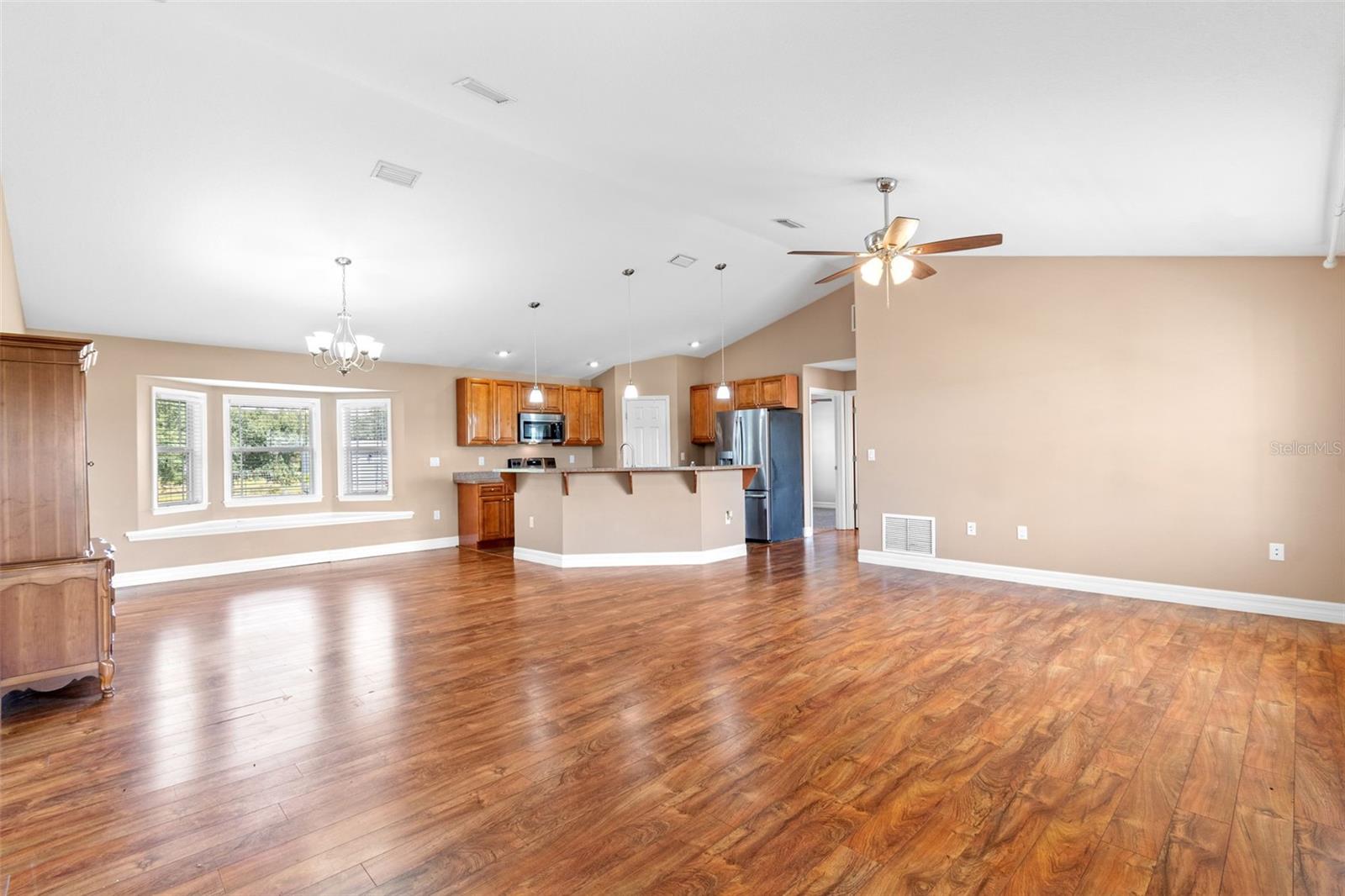Image 7 of 26 For 7251 160th Street
