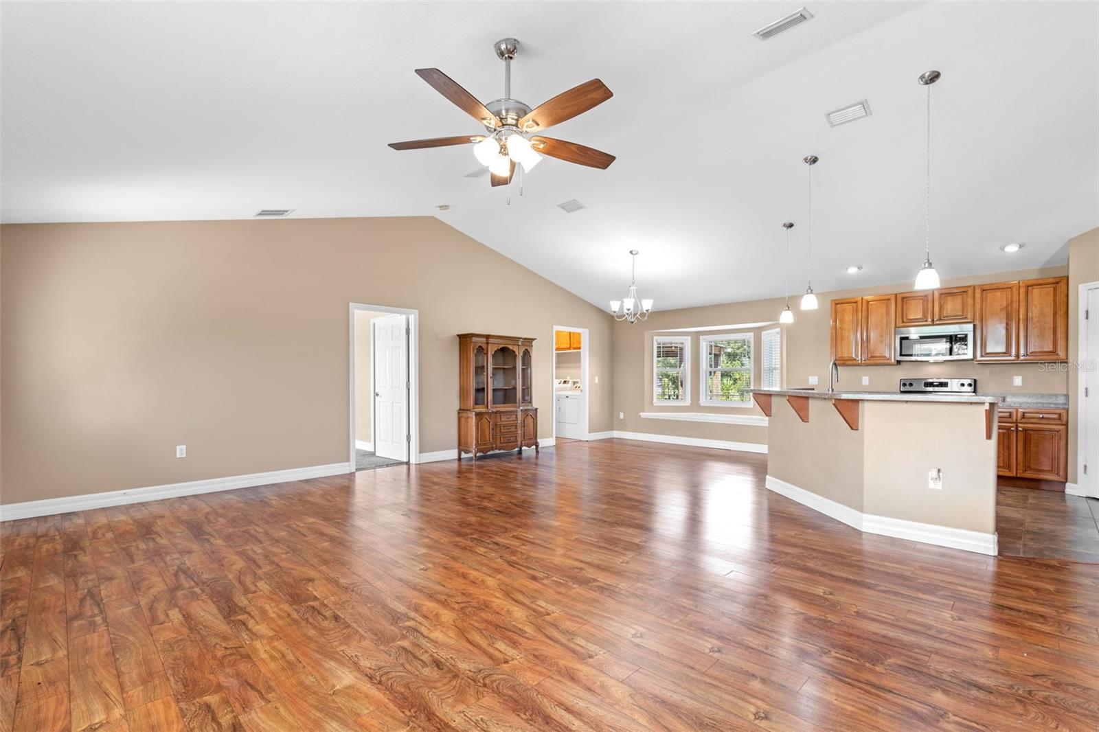 Image 8 of 26 For 7251 160th Street