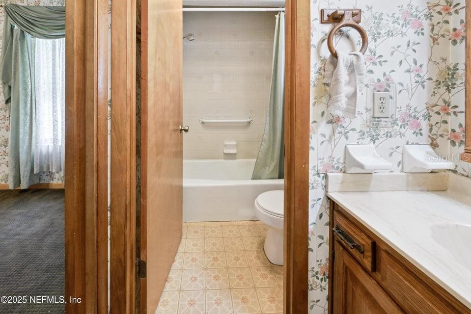 Image 40 of 81 For 3632 198th Street