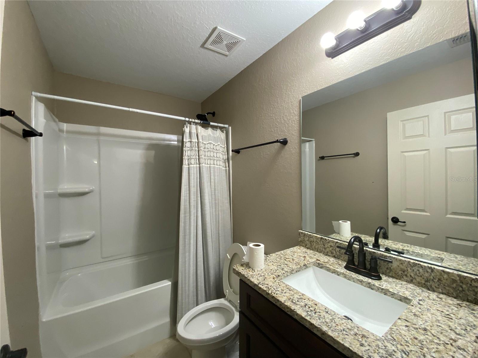 Image 15 of 18 For 13760 Sw 81st Circle