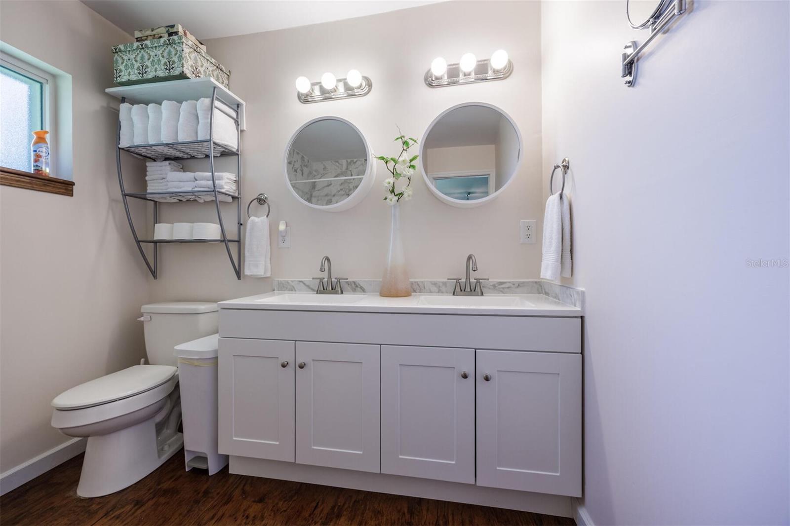 Image 20 of 55 For 7505 161st Terrace