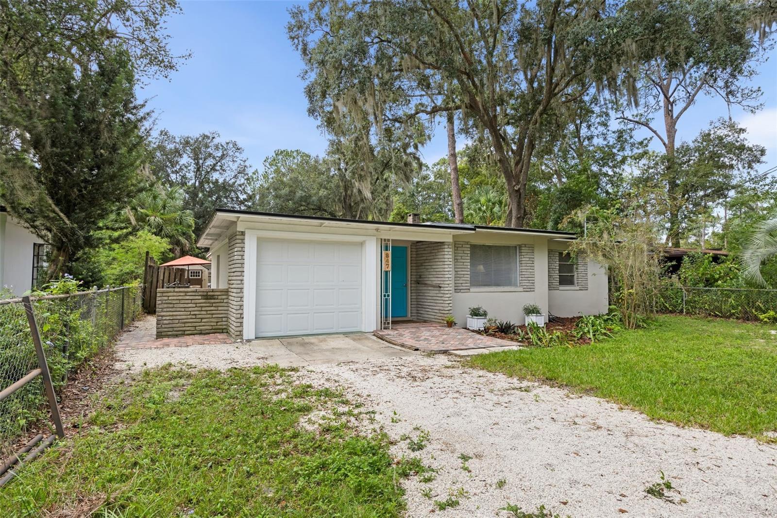 Image 17 of 20 For 847 7th Place