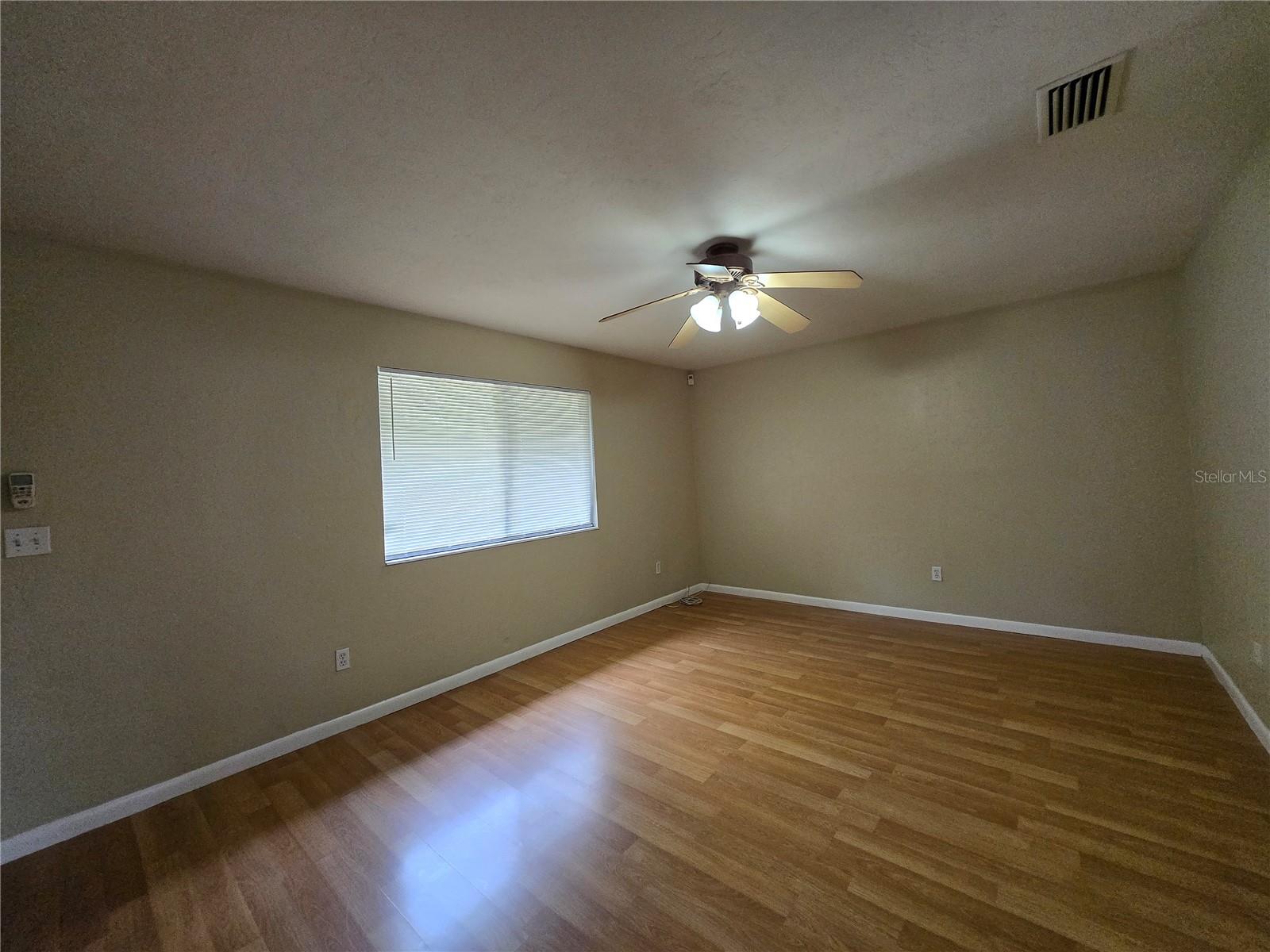 Image 12 of 35 For 4402 30th Terrace