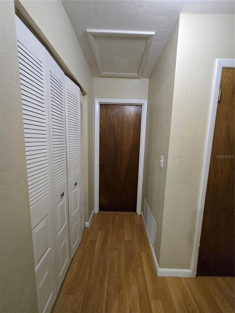 Image 20 of 35 For 4402 30th Terrace