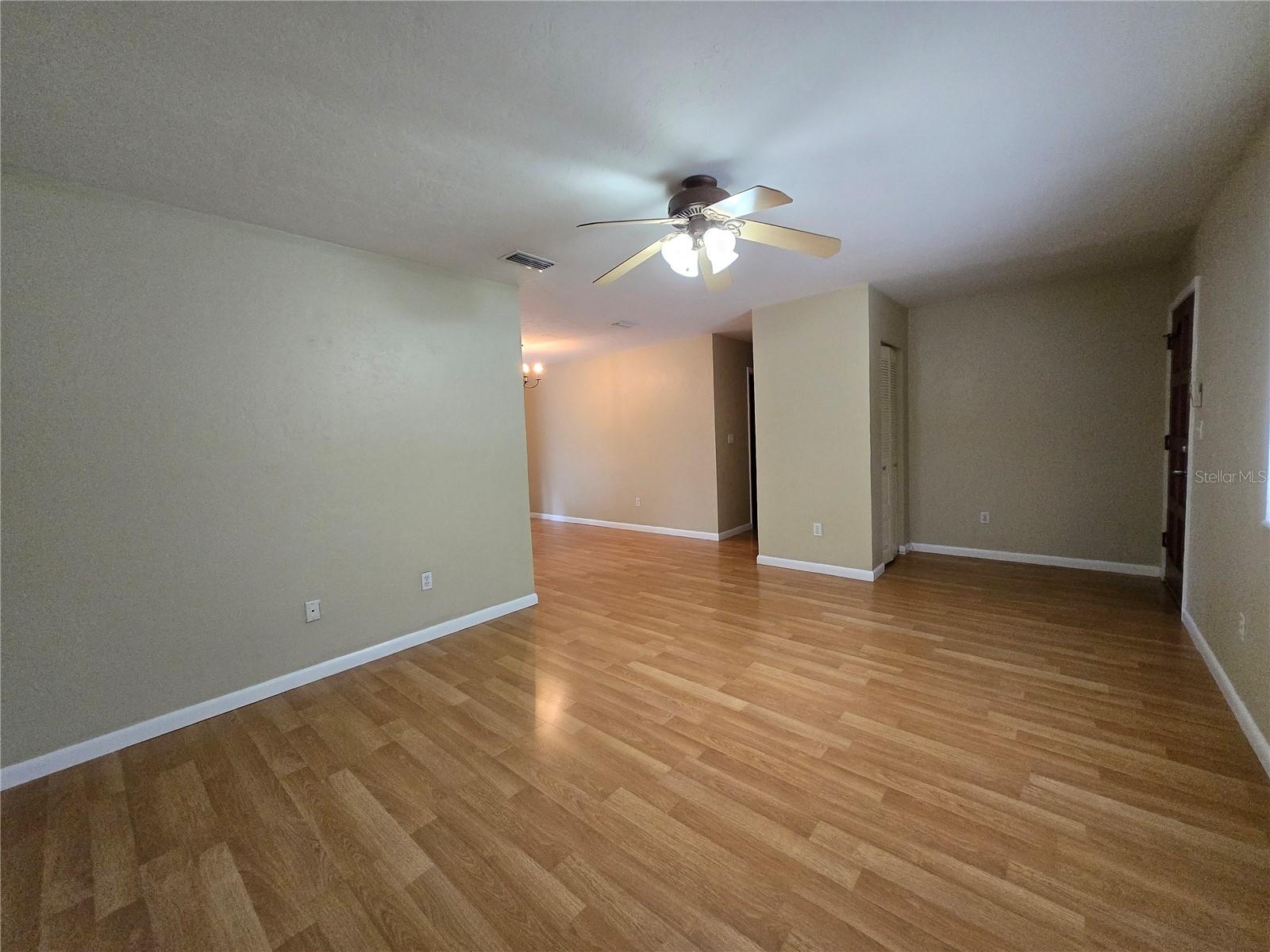 Image 3 of 35 For 4402 30th Terrace