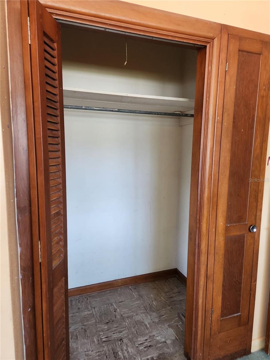 Image 4 of 44 For 15319 140th Street